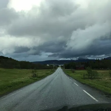 Tromso - Breivikeidet Hébergement de vacances *